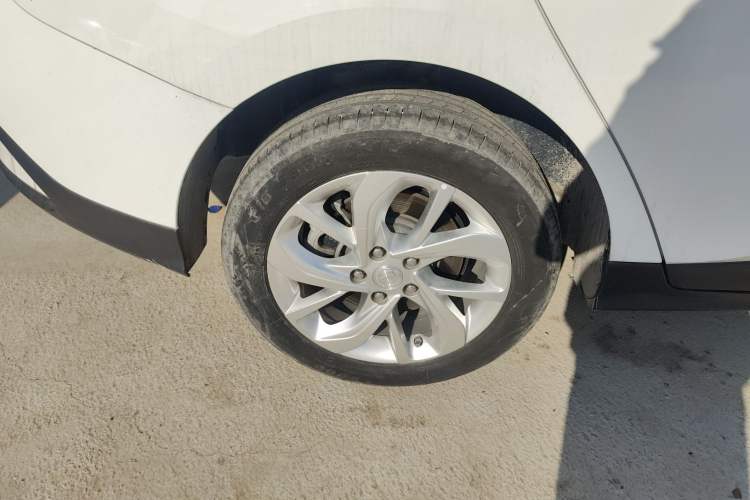 Used Buick Velite 6 2023 430km Range Commuter Version Right Rear Wheel Hub