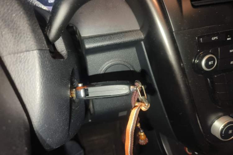 Used Bestune X80 2016 2.0L automatic Comfort trim level