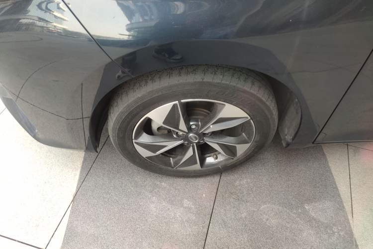 Used GAC Trumpchi M6 2021 PRO 270T DCT Luxury Edition
