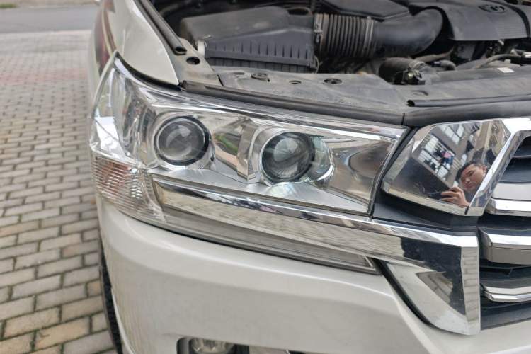 Used Toyota Land Cruiser 