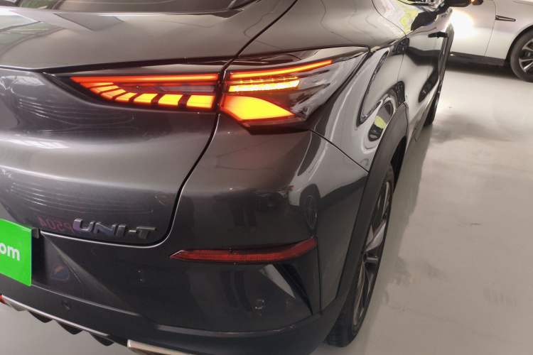 Used CHANGAN UNI-T 2020 1.5T Prestige Version Right Rear Taillight