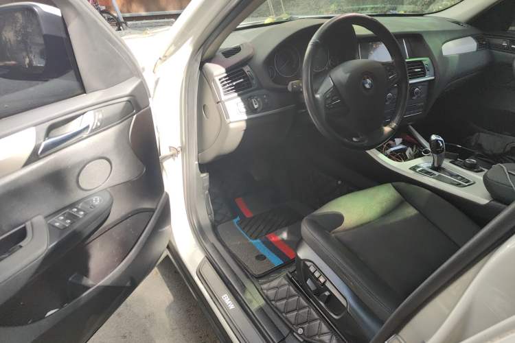 Used BMW X3 2016 sDrive20i
