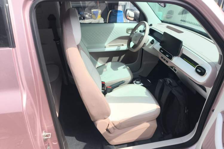 Used Geely Galaxy Panda 2025 210 km – Yuanqi Bear
