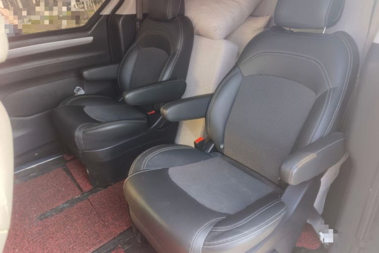 Used SAIC MAXUS G10 2016 2.0T Automatic Elite Edition Left Rear Seat