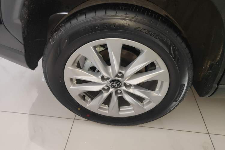 Used Toyota Corolla Cross 2026 Model 2.0L Pioneer Edition
