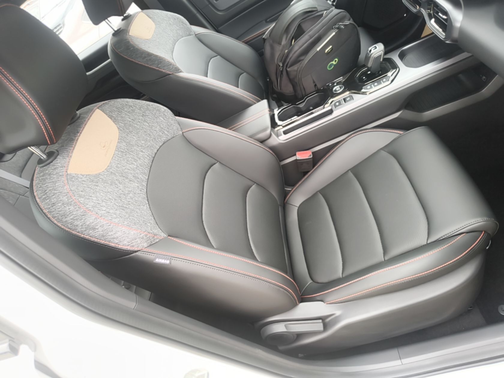 Geely Auto Cowboy 2025 1.5TD Trendy Play Edition — снимка 19