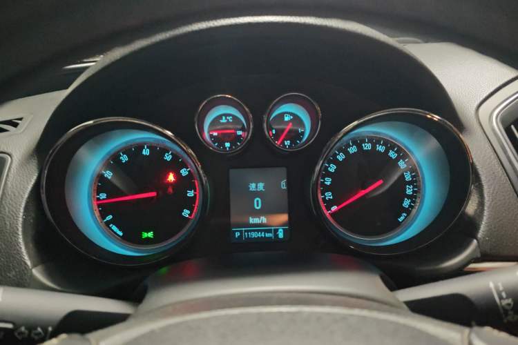 Used Buick Regal 2014 1.6T Fashionable Tech Edition Instrument Cluster