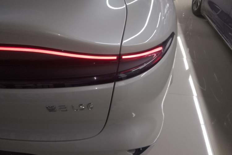 Used IM LS6 2023 Max Standard Edition
