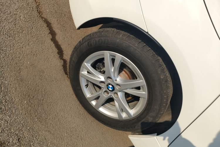 Used BMW 2 Series Active Tourer 2016 218i Leading Model Right Rear Wheel Hub