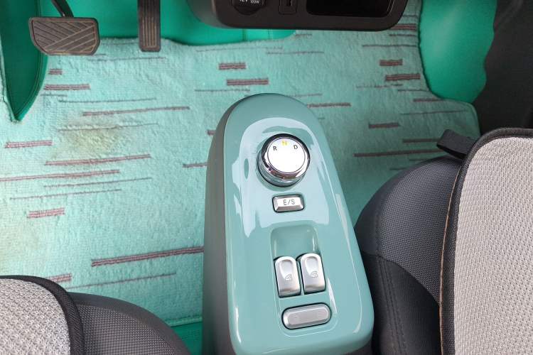 Used CHANGAN NEVO Lumin 2023 205km Xiangqin Version Gear Lever