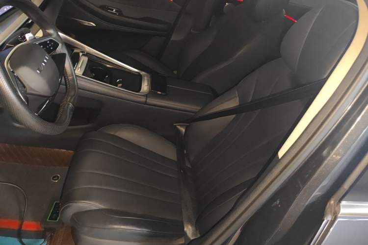 Used EXEED Lingyun 2025 300T Two-Wheel Drive Starry Edition Left Front Seat