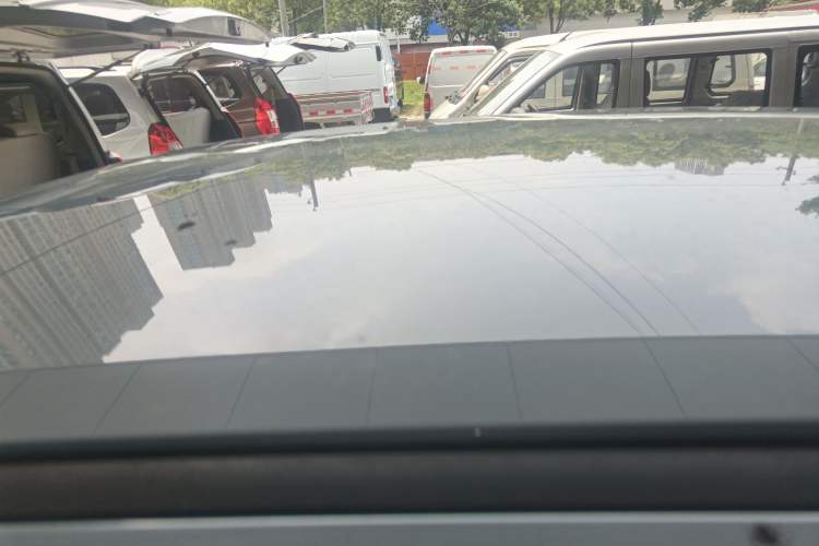 Used Wuling Hongguang MINIEV 2020 Freedom Version Lithium Iron Phosphate Roof