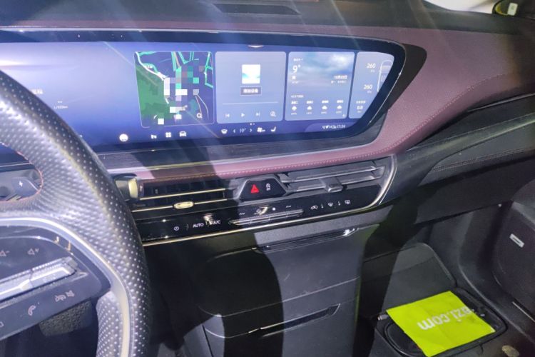 Used Buick Century 2023 2.0T Seven-Seater Yinshi Edition
