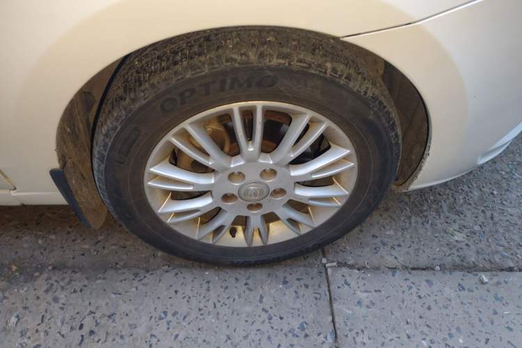 Used Changan Eado 2012 1.6L Manual Luxury Model China IV Standard
