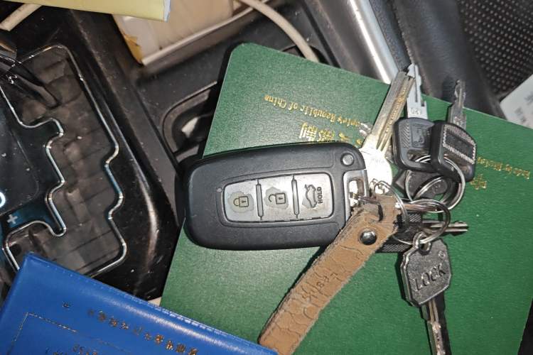 Used Hyundai Sonata 2013 2.4L Automatic Luxury Version China IV Standard
