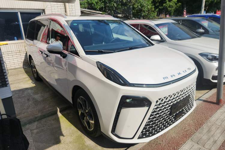 Used SAIC MAXUS G70 2024 2.0T Automatic Flagship Version 7 Seats
