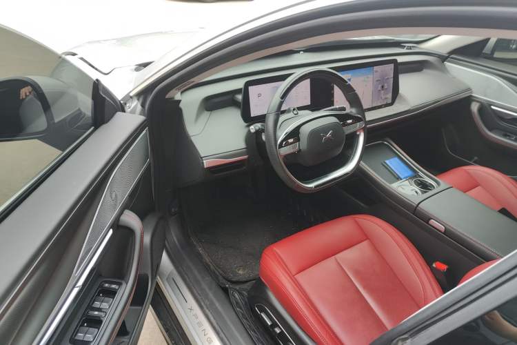 Used XPeng P7 2024 P7i 550 Pro Driver Seat