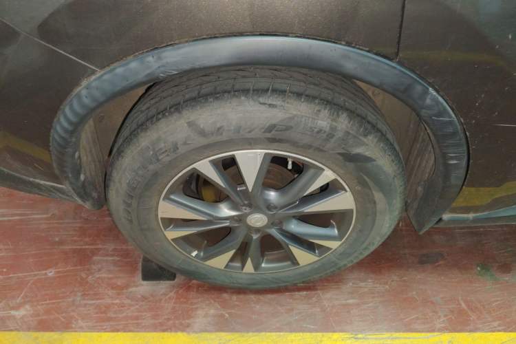 Used Nissan Murano 2019 2.5L XL Two-Wheel Drive Smart Connect Luxury Edition China VI Standard