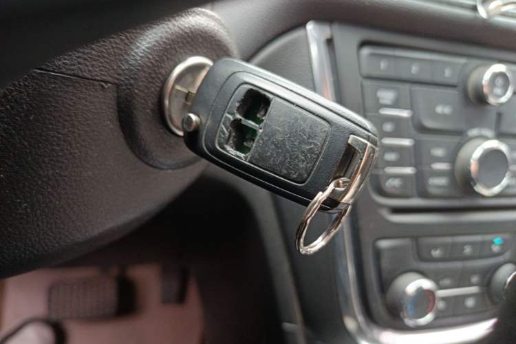 Used Buick Encore 2014 1.4T Automatic Two-Wheel Drive Urban Elite Model