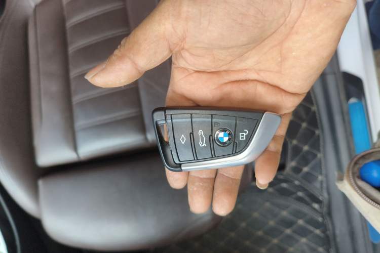 Used BMW X3 2020 xDrive30i Luxury Model with M Sport Package
