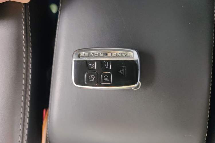 Used Land Rover Range Sport 2013 5.0 NA V8 HSE