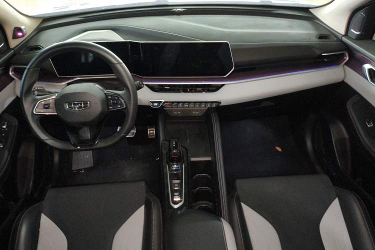 Used Geely Auto Coolray 2022 Bin Yue COOL 1.5TD DCT Battle Edition
