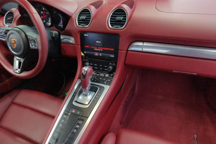 Used Porsche 718 2020 Cayman 2.0T