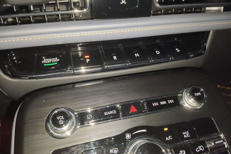 Used Lincoln Nautilus 2021 2.0T Four-Wheel Drive Luxury Edition
