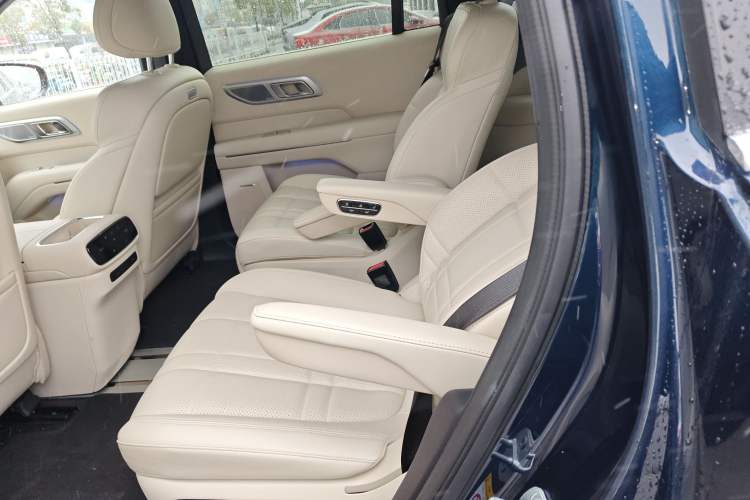 Used Deepal S09 2025 Four-Wheel Drive Ultra+ Custom Edition