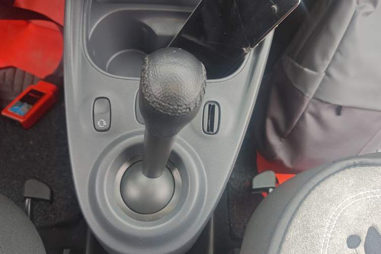 Used smart forfour 2018 1.0L 52 kW Dynamic Edition
