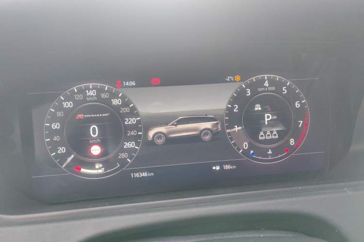 Used Land Rover Range Velar 2018 P380 R-DYNAMIC SE Instrument Cluster