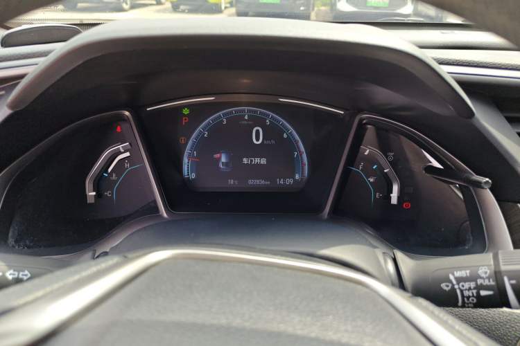 Used Honda Civic 2021 HATCHBACK 220TURBO CVT New Trendsetter Instrument Cluster