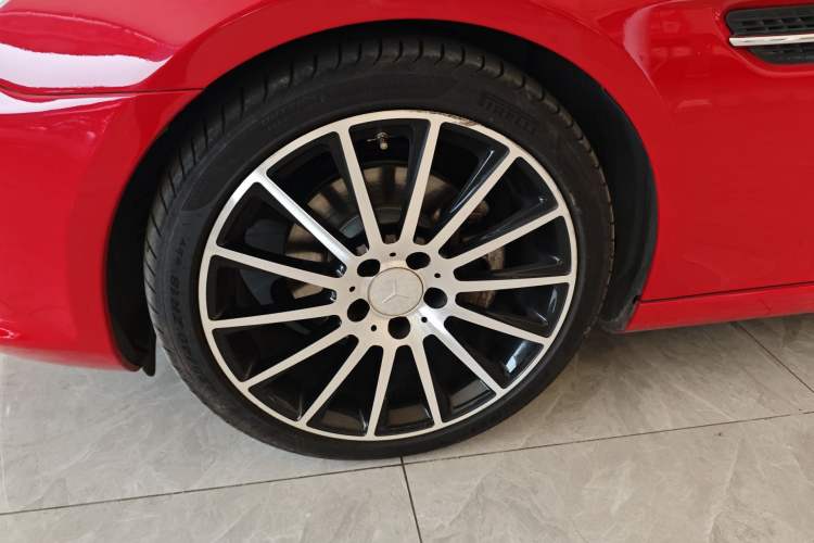 Used Mercedes-Benz SLK-Class 2011 SLK 200 Fashion Model Left Front Wheel Hub