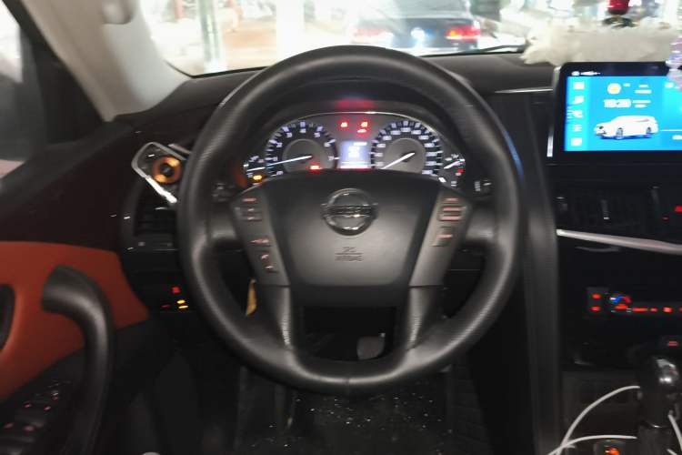 Used Nissan Patrol 2017 4.0L XE Middle East Version Steering Wheel