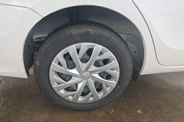 Used Toyota Vios 2022 1.5L 20th Anniversary Edition Exterior 5