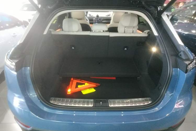 Used Nio ES7 2024 75 kWh
