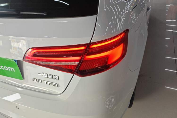 Used Audi A3 2020 Sportback 35 TFSI Fashion Edition China VI Emission Standard