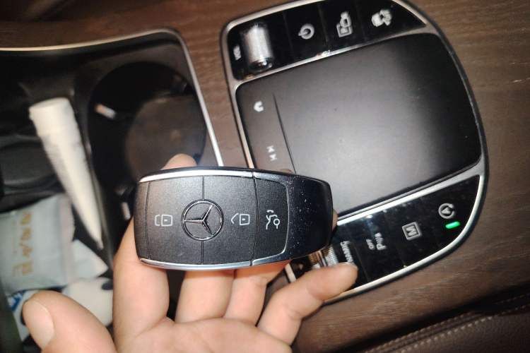 Used Mercedes-Benz GLC 2020 GLC 260 L 4MATIC Luxury Model
