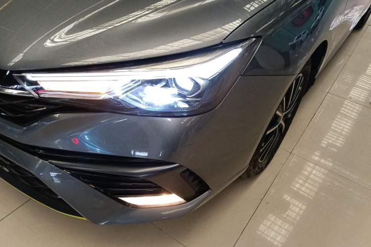 Used Roewe i5 2021 Revised Version 1.5L CVT Diamond Edition