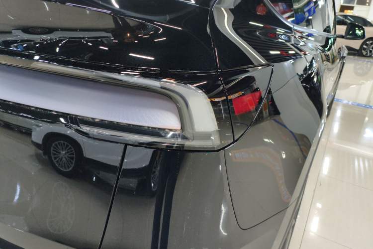 Used Tesla Model Y 2026 Rear-Drive Model
