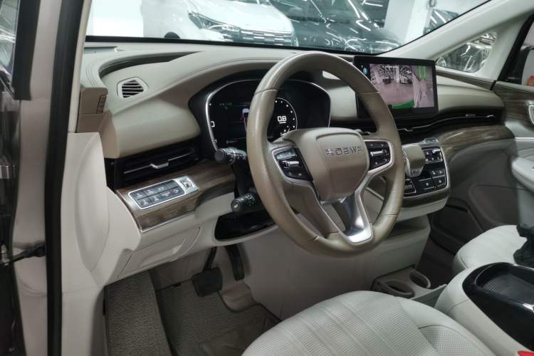 Used Roewe iMAX8 2023 400TGI Comfort Edition