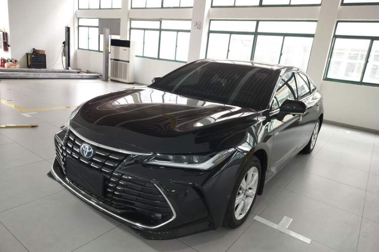 Used Toyota Avalon 2023 Dual-Motor 2.5L Progressive Edition