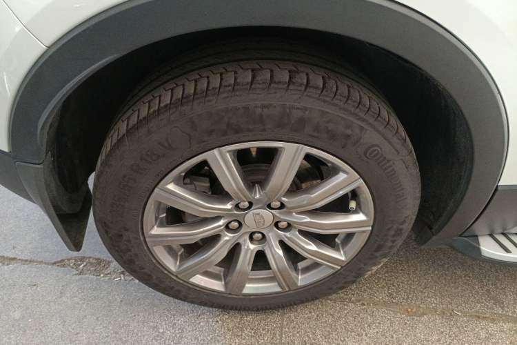 Used Cadillac XT4 2018 28T Two-Wheel Drive Leading Version
