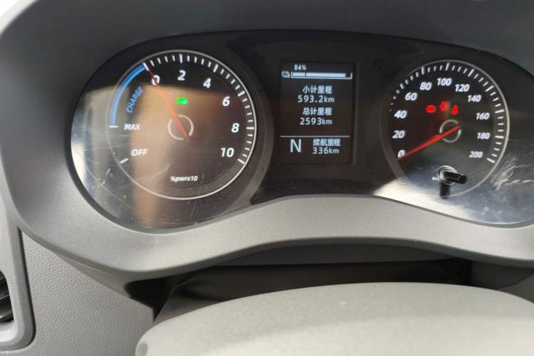 Used Wuling Yangguang 2025 Model 400km Bus Edition—Comfort Edition