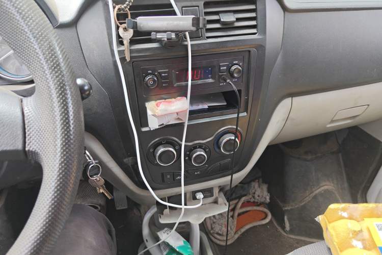 Used Karry Youyou EV 2021 Van Model SQR5037
