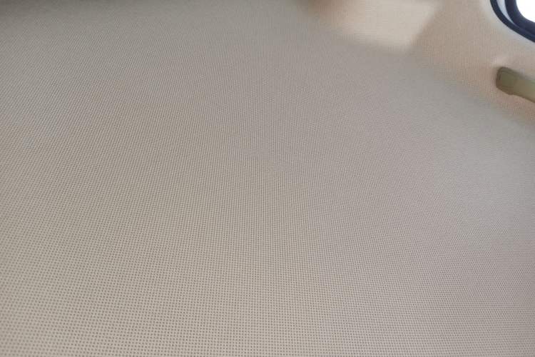 Used Wuling Hongguang V 2022 1.5L Jingqu Edition Enclosed-Window Vehicle with Hydraulic Power Steering LAR Headliner