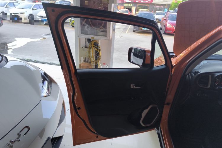 Used Jeep Renegade 2018 Connected Large Screen Version 180T Automatic High-Energy Edition