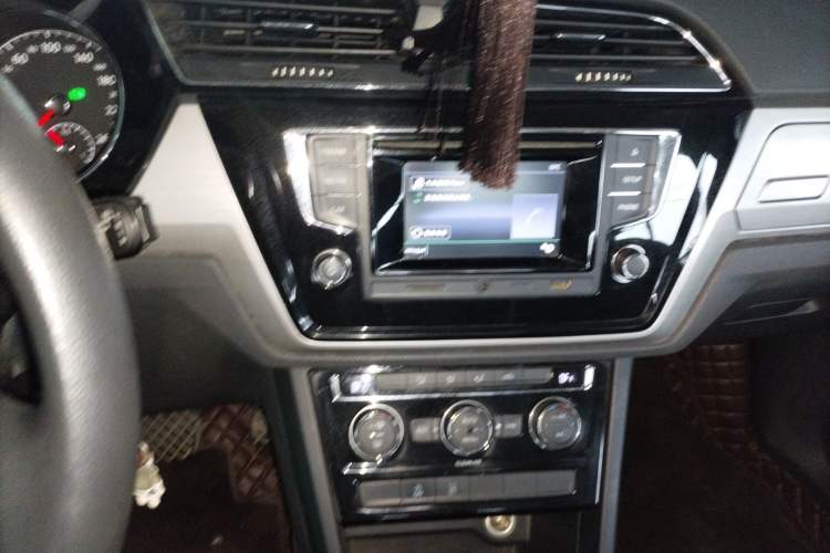 Used Volkswagen Touran 2016 Volkswagen Touran L 280TSI DSG Comfort Edition