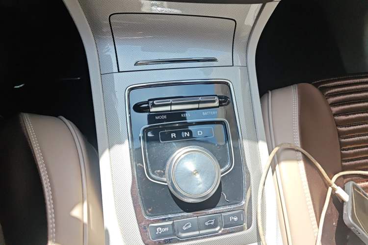 Used Roewe RX5 New Energy 2017 ERX5 EV400 Electric Internet Supreme Edition Gear Lever