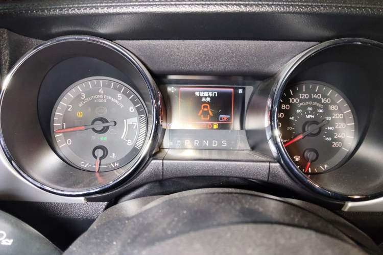 Used Ford Mustang  Instrument Cluster